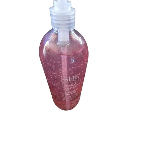 She Aromatherapy Rose & Lychee Moisturising Body Wash 500ml - Picture 4 of 5